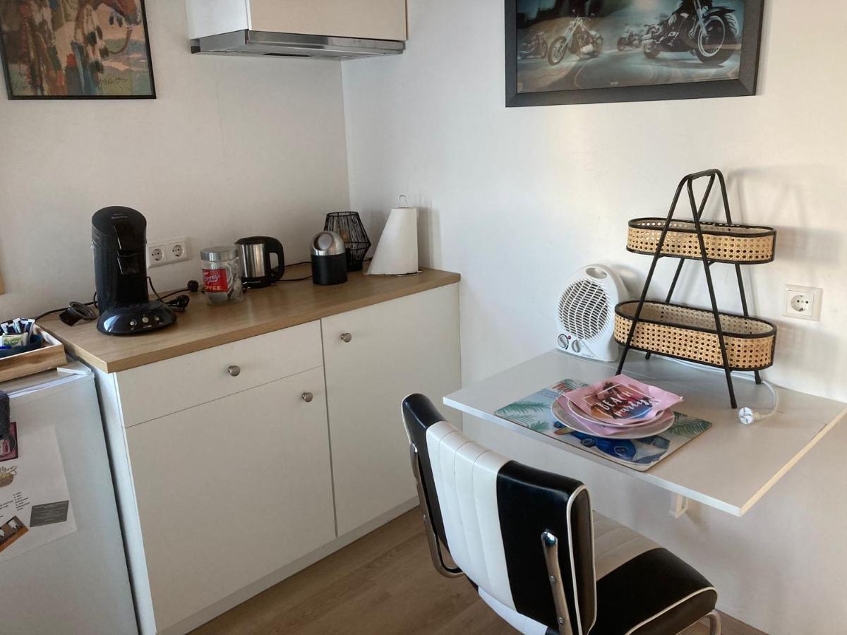 Bed & Breakfast 'T Westergouwertje 豪达 外观 照片